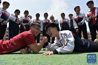 Sâm Bảo Nhất: Sau World Cup có cân nhắc đi châu Âu dạy học, ở lại vì sự phát triển bóng đá Nhật Bản